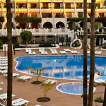Sunny 2-bedroom In Parque Santiago Ii *