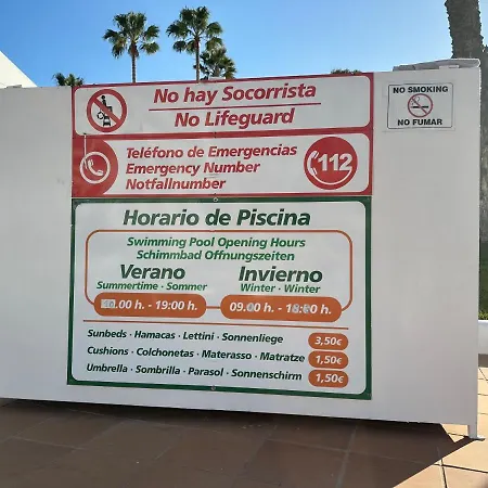 Sunny 2-bedroom In Parque Santiago Ii Lejlighed *