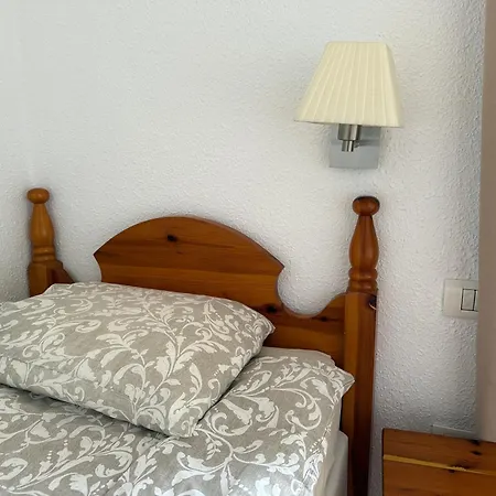 Apartment Sunny 2-bedroom In Parque Santiago Ii Playa de las Americas (Tenerife)
