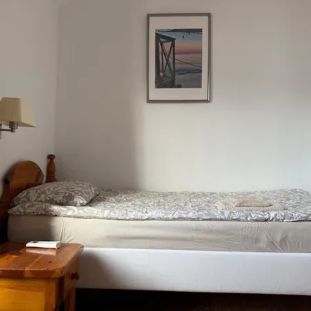 Sunny 2-bedroom In Parque Santiago Ii Lejlighed *