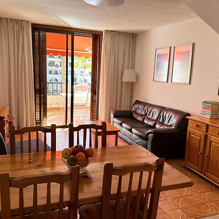 Lejlighed Sunny 2-bedroom In Parque Santiago Ii *