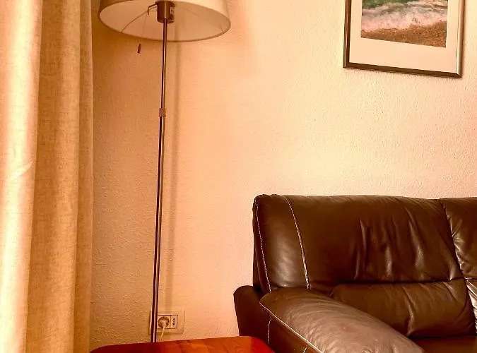 Sunny 2-bedroom In Parque Santiago Ii Playa de las Americas (Tenerife)