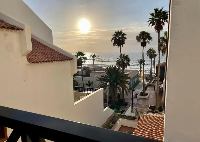 Sunny 2-bedroom In Parque Santiago Ii Apartament *