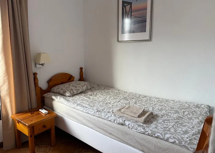 Sunny 2-bedroom In Parque Santiago Ii Apartament Playa de las Americas (Tenerife)