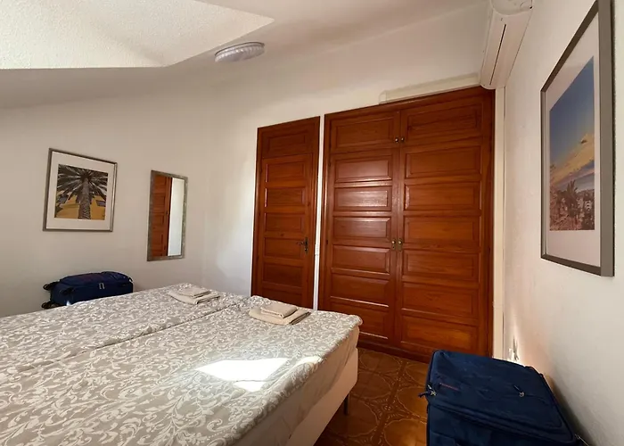 Sunny 2-bedroom In Parque Santiago Ii Apartament *