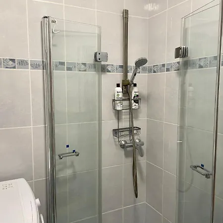 아파트 Sunny 2-bedroom In Parque Santiago Ii