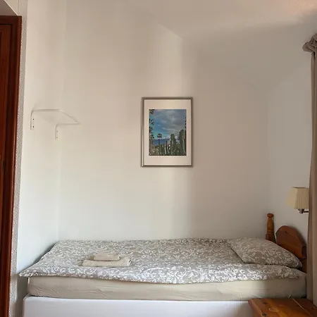 Sunny 2-bedroom In Parque Santiago Ii Daire *