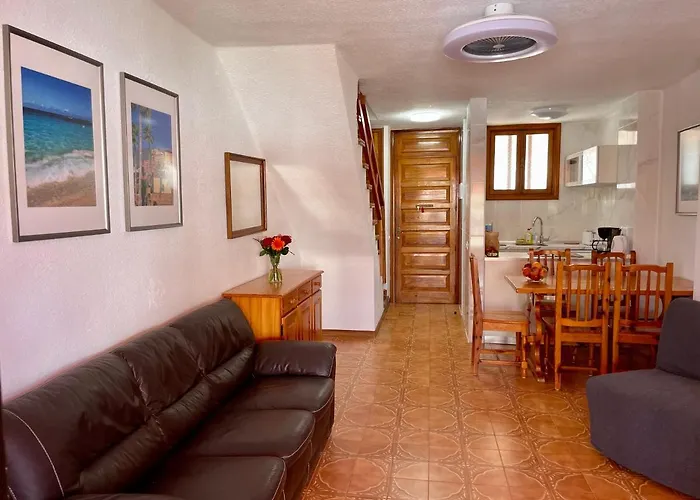 Apartmán Sunny 2-bedroom In Parque Santiago Ii Playa de las Americas (Tenerife)