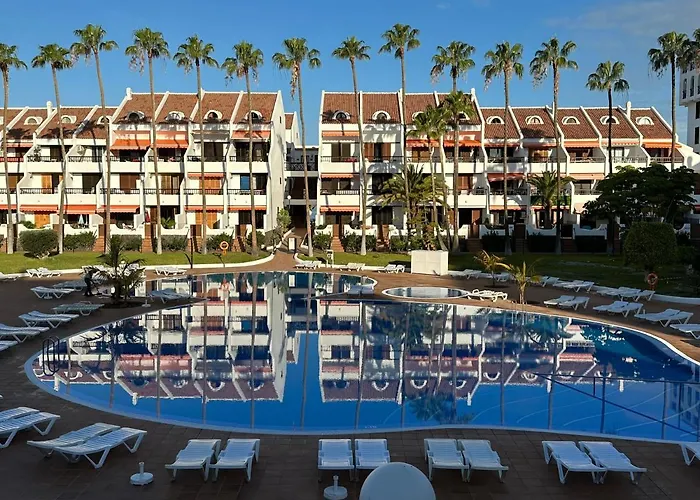 Sunny 2-bedroom In Parque Santiago Ii *